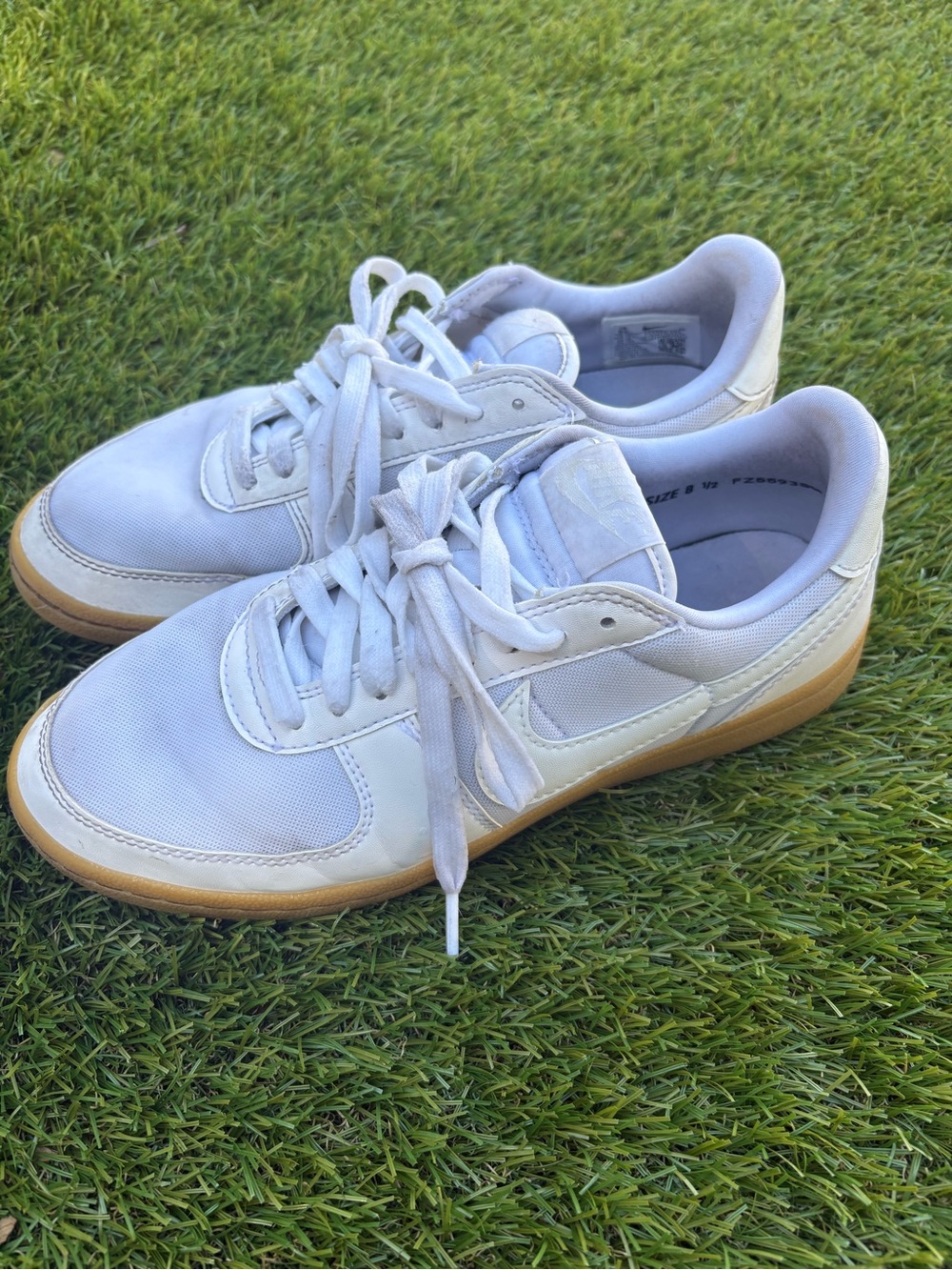 Nike Women's Field General Sneakers 8.5 White - Picture 4 of 8